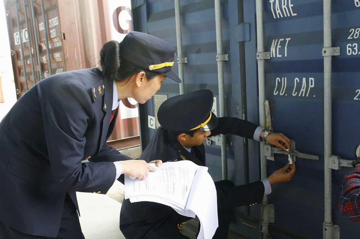 進(jìn)出口報(bào)關(guān)、報(bào)檢服務(wù)